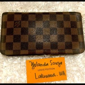 Louis Vuitton Damier Zip Around Wallet
